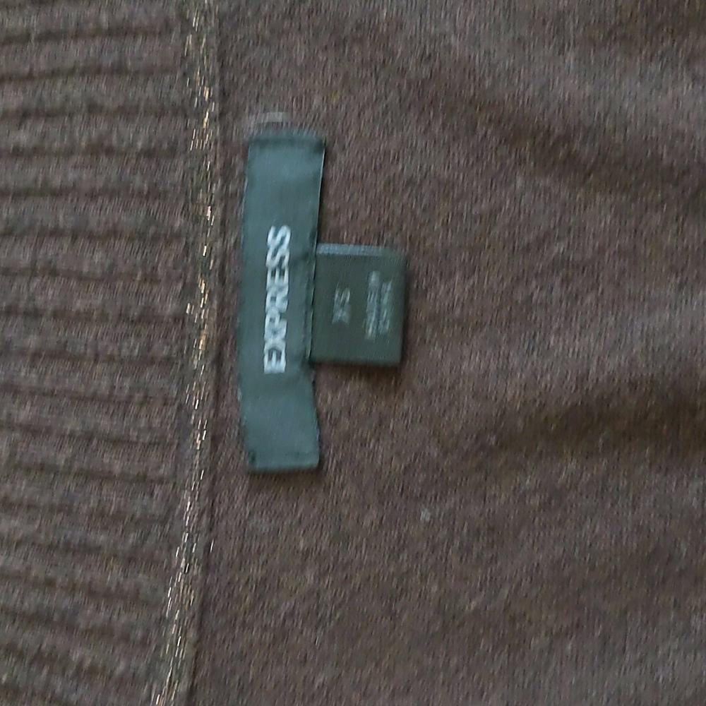 Express Sweater - Picture 2 of 3